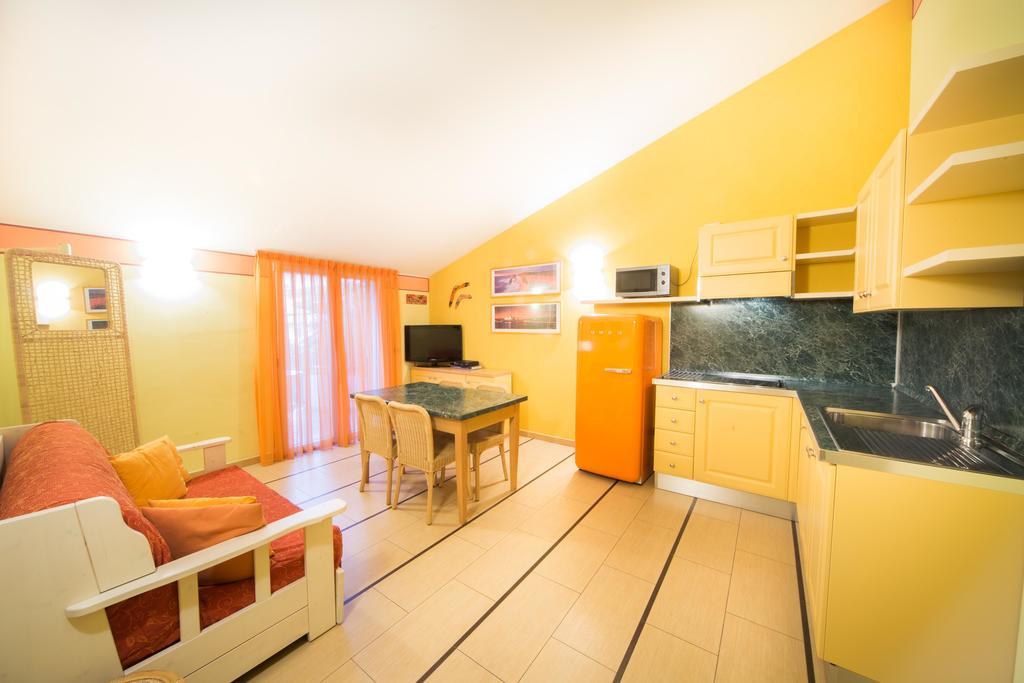 Apart-hotel World Village