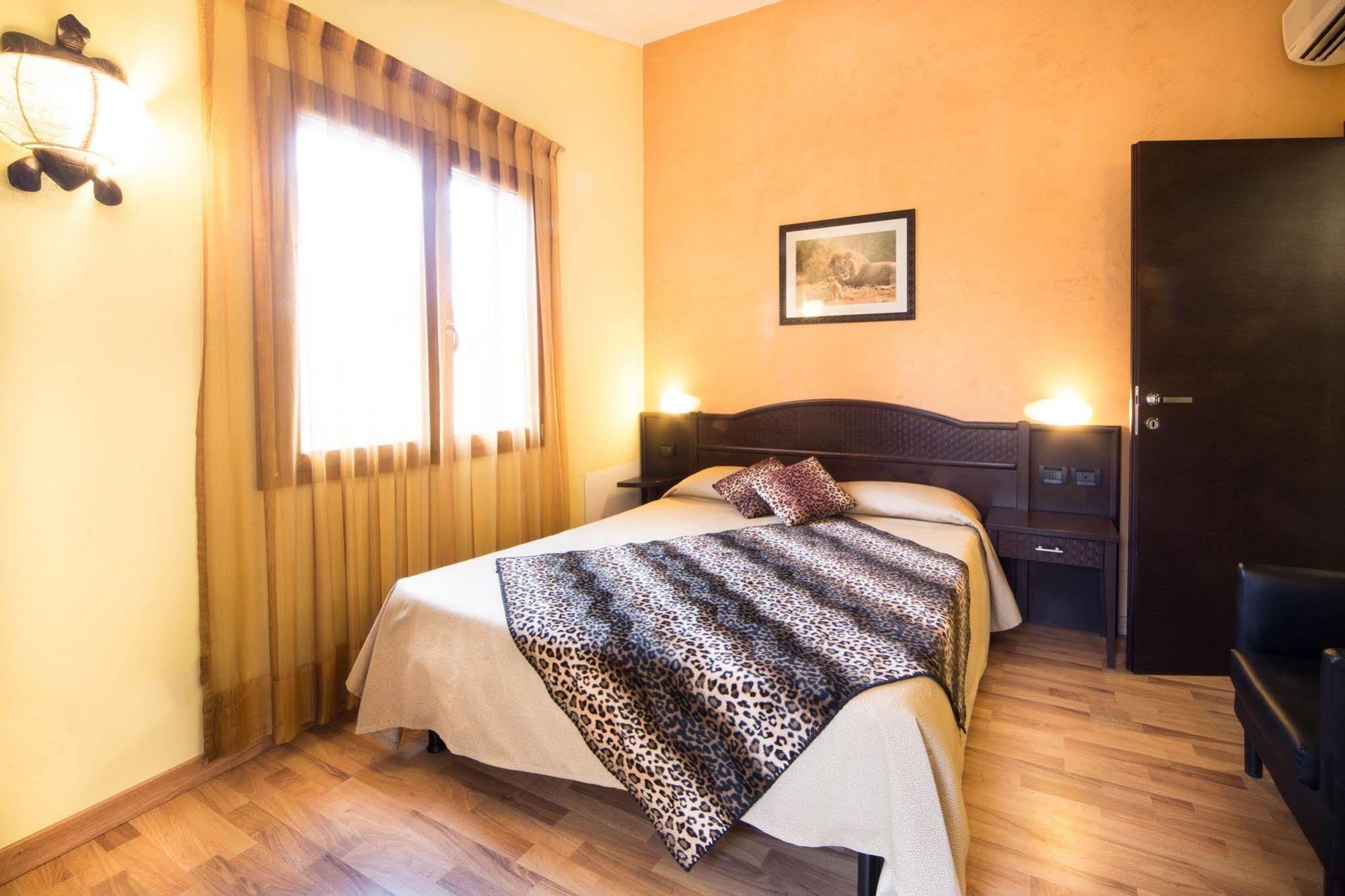 World Village Apart-hotel 3*