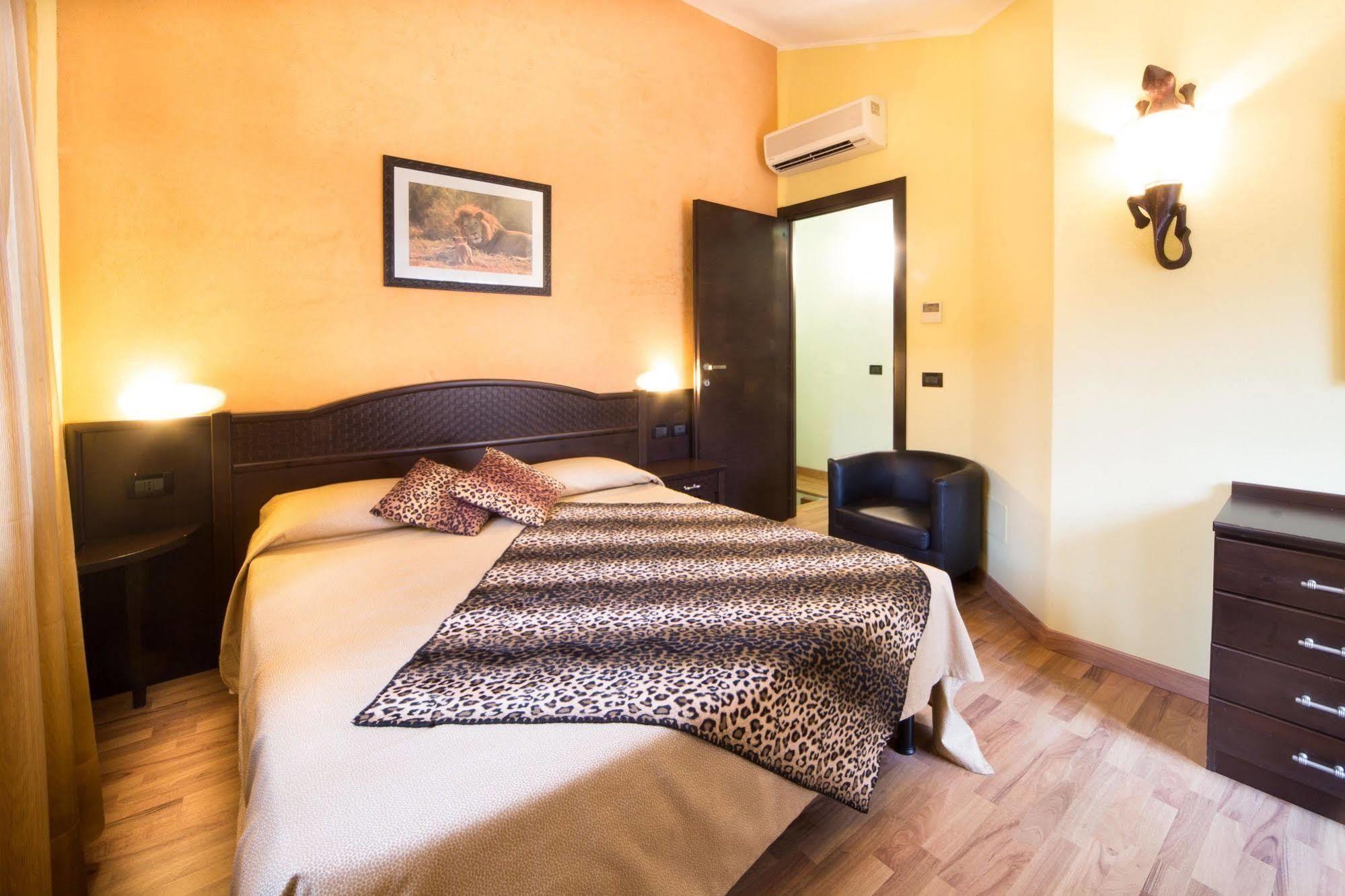 World Village 3* Diano Marina